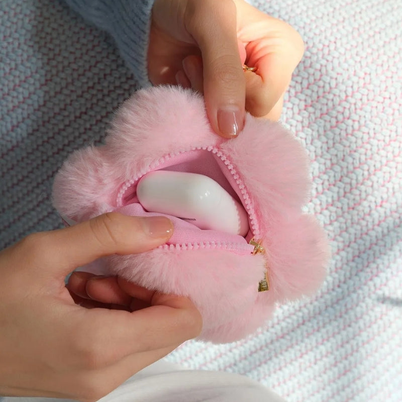 Pop Mart: Crybaby (Sad Club) -Silicon Earphone Bag-